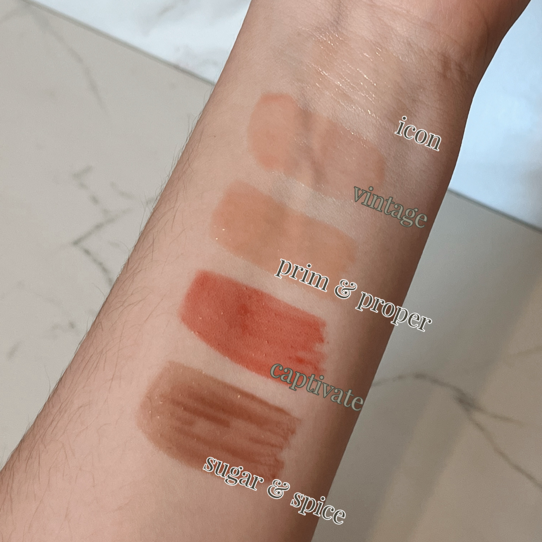 glossy lip glaze