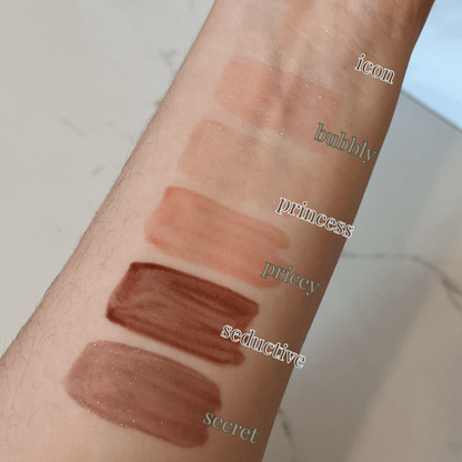 glossy lip glaze