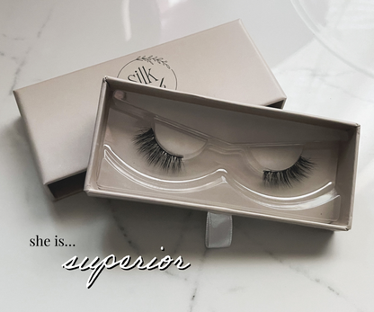 "she is..." synthetic silk lashes