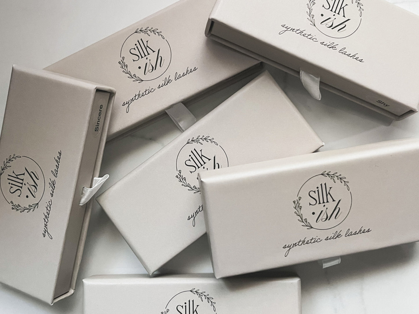 "she is..." synthetic silk lashes